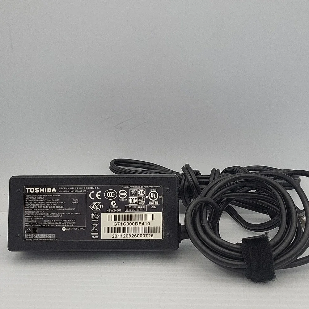 Genuine Toshiba Laptop Charger AC Adapter Power‎ Supply R35737